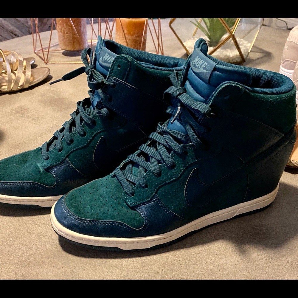 Nike sky hi dunks. Sz 12,an 11 in any other.
